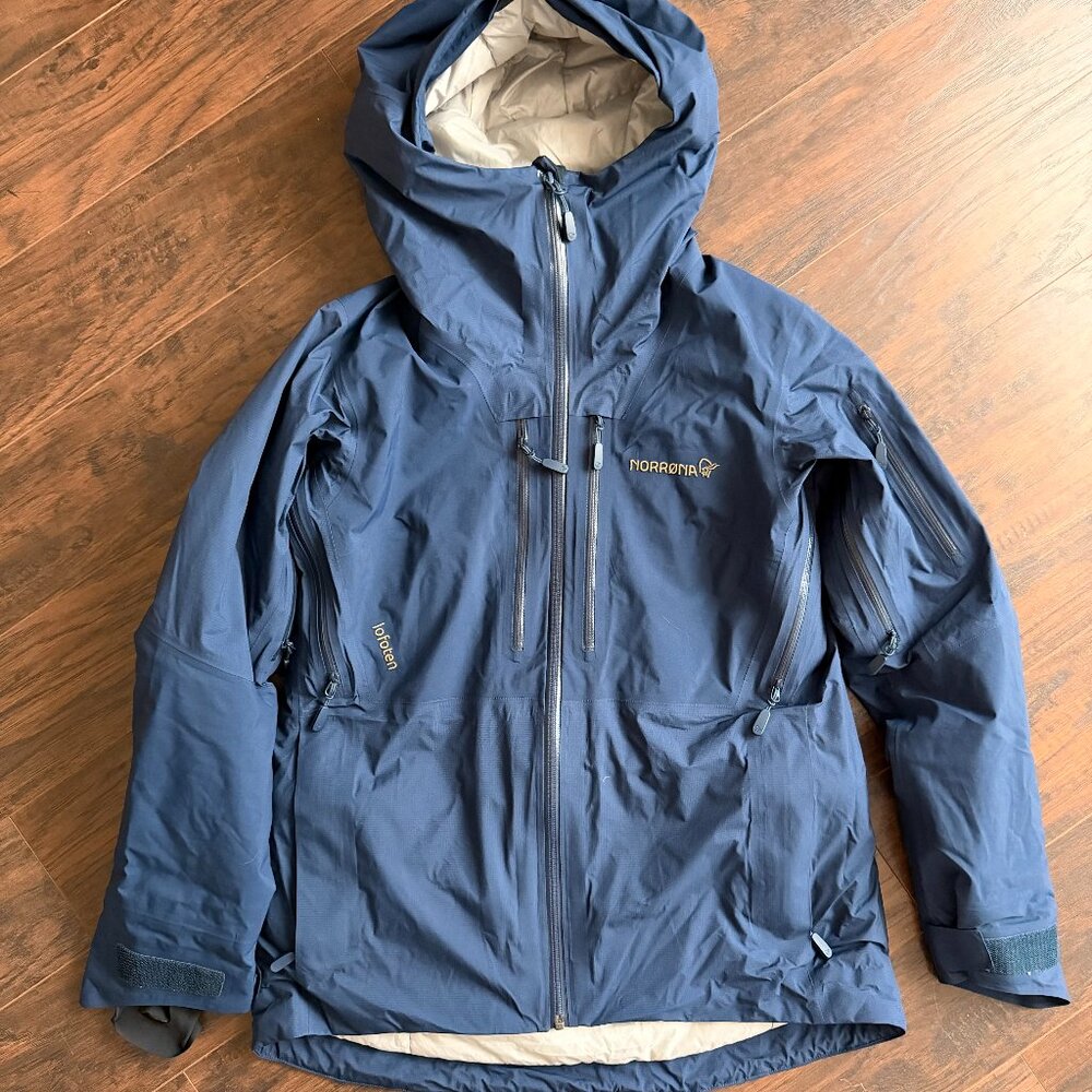 Norrona Women’s Lofoten GORE-TEX Therm100 Jacket Indigo Night Small